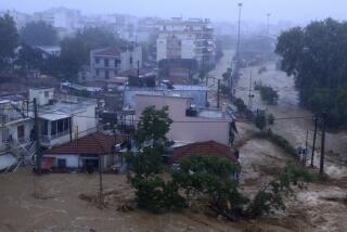 Inundaciones cubren una zona de la localidad de Volos, en el centro de Grecia, el martes 5 de septiembre de 2023. (George Kidonas/InTime News vía AP)