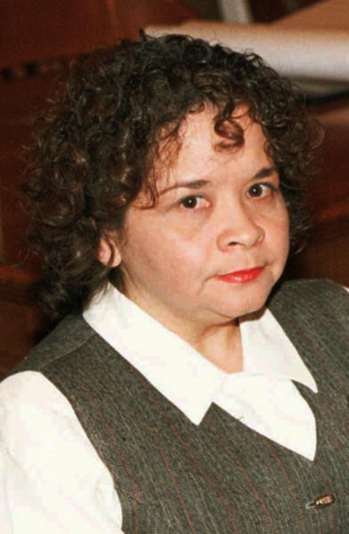 Esta foto de 1995 muestra a Yolanda Saldivar durante el juicio que determino su culpabilidad en el asesinato de la cantante Selena Quintanilla.