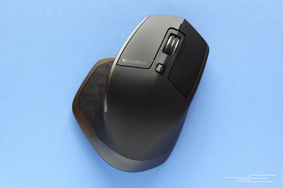 The Logitech MX Master is expensive, but it's comfortable and offers five programmable buttons, a thumb scroll wheel and Bluetooth. (Wirecutter)