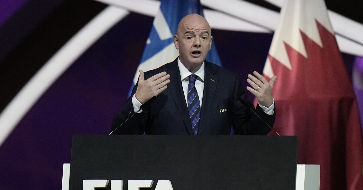 Infantino: Migrants are proud of their work in Qatar