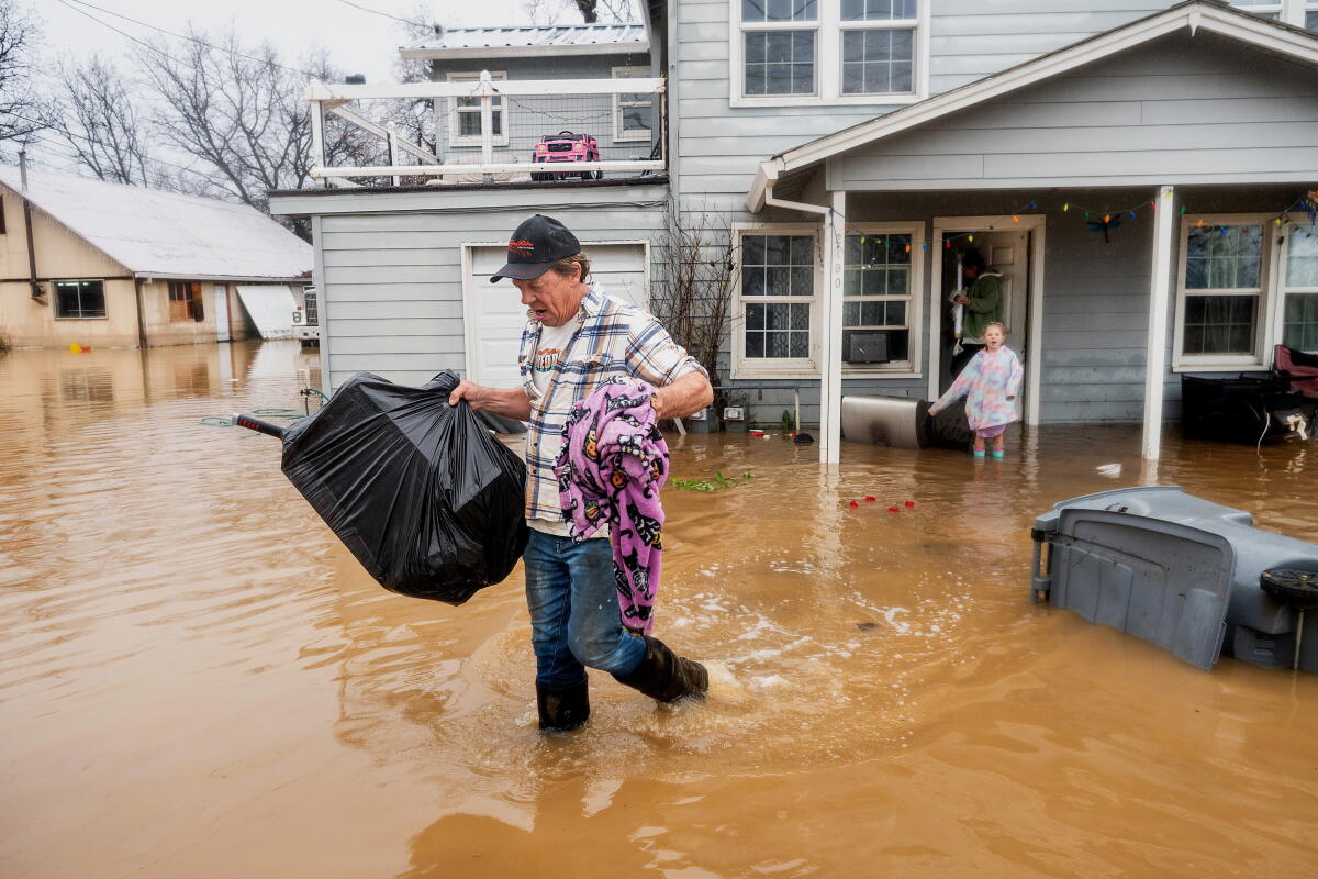 w=400px Flooding scene representing potential storm impacts in California