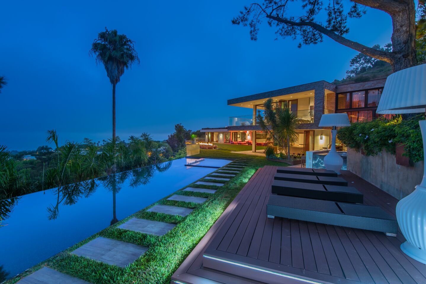 Reggie Bush's contemporary home in Pacific Palisades | Hot Property
