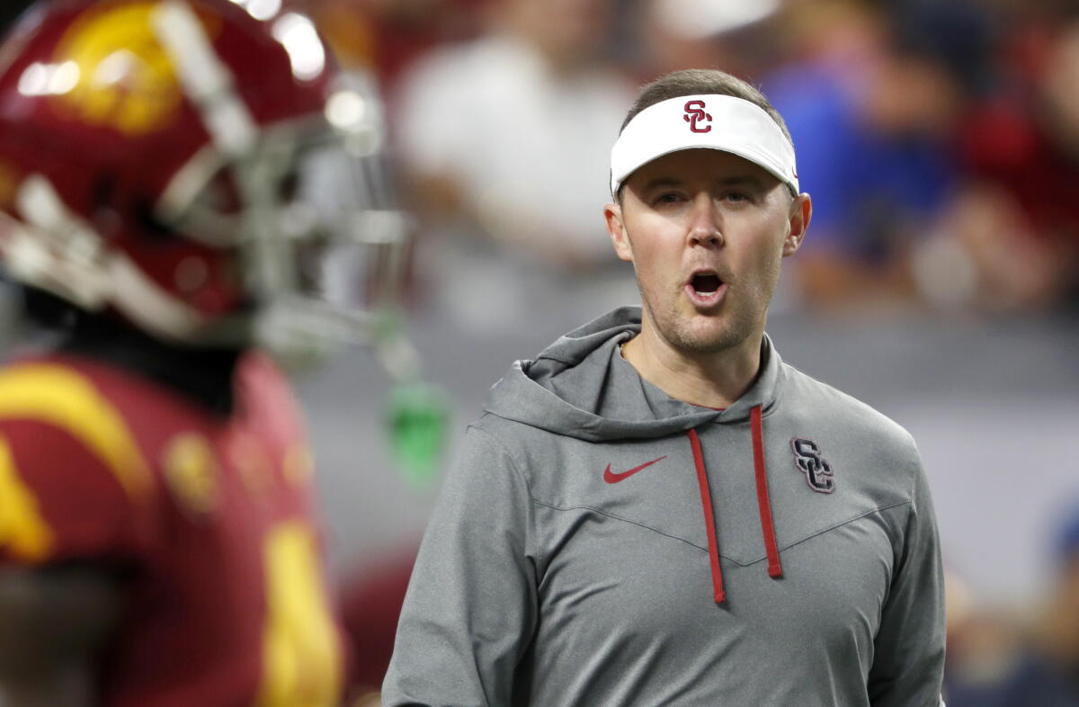 Lincoln Riley Package The Sports Report: Lincoln Riley defends the USC defense - Los Angeles ...