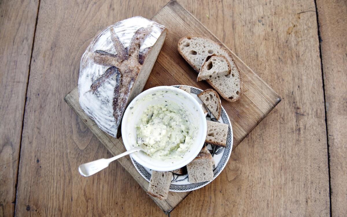 Smoky goat cheese spread