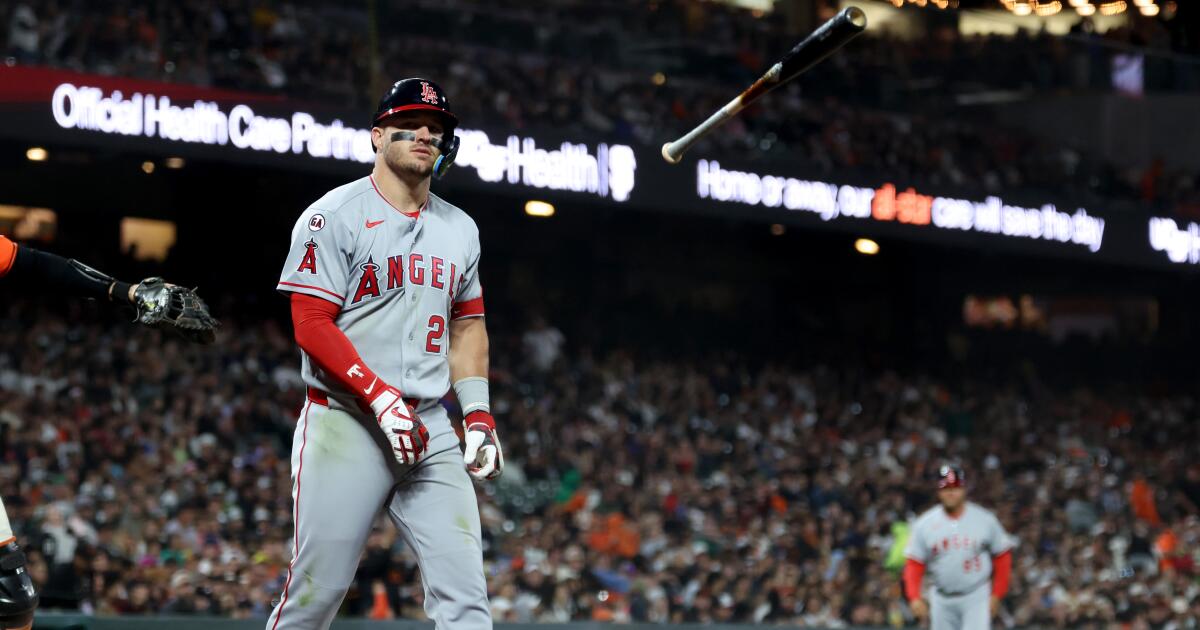 Angels’ late comeback falls short in walk-off loss to Giants Angels’ late comeback falls short in walk-off loss to Giants
