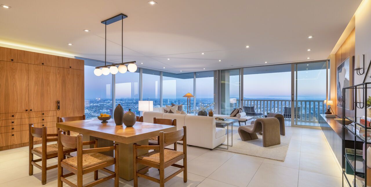 The open floor plan.