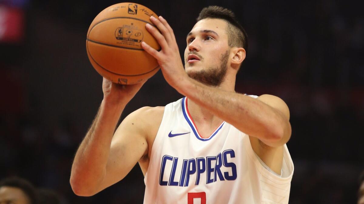 Clippers forward Danilo Gallinari in action during the first half against the Dallas Mavericks on Nov. 1.