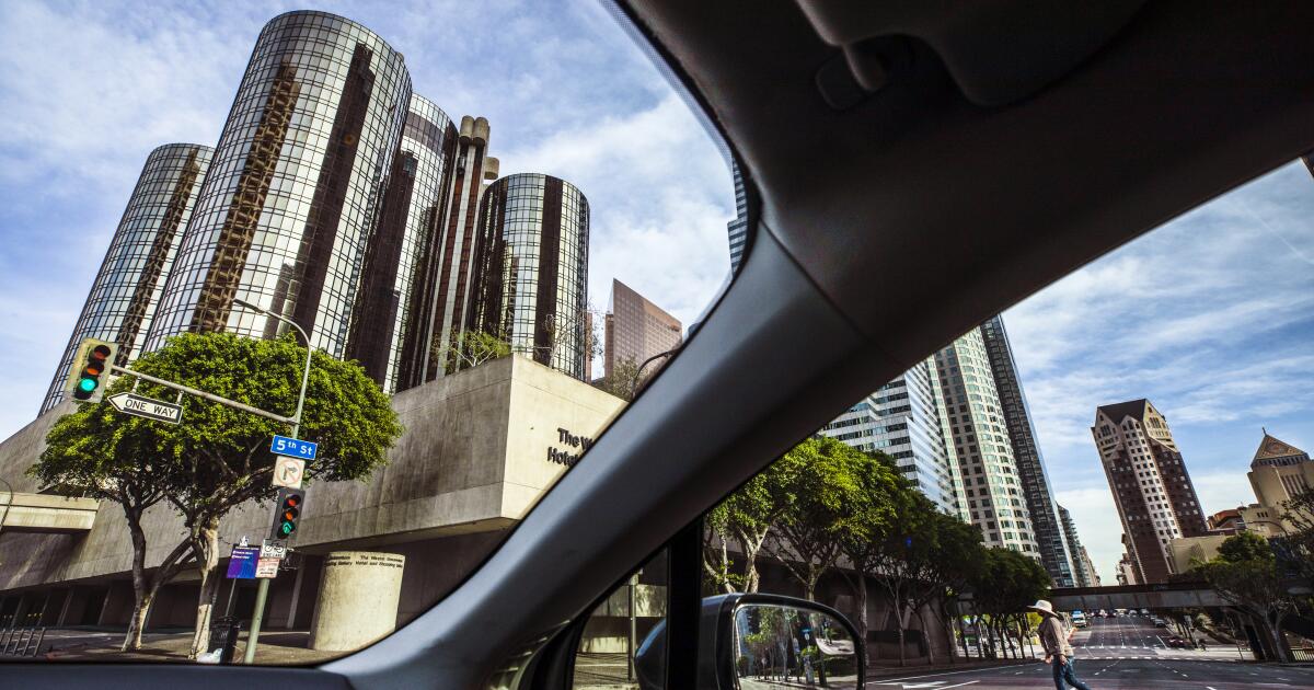 Firefighters can get rooms at these LA hotels Firefighters can get rooms at these LA hotels