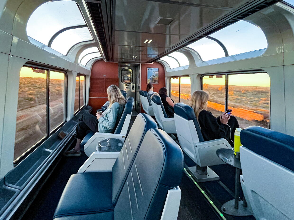 Laughlin Train Ride 43 hours on Amtrak’s train ride from L.A. to Chicago - Los Angeles Times
