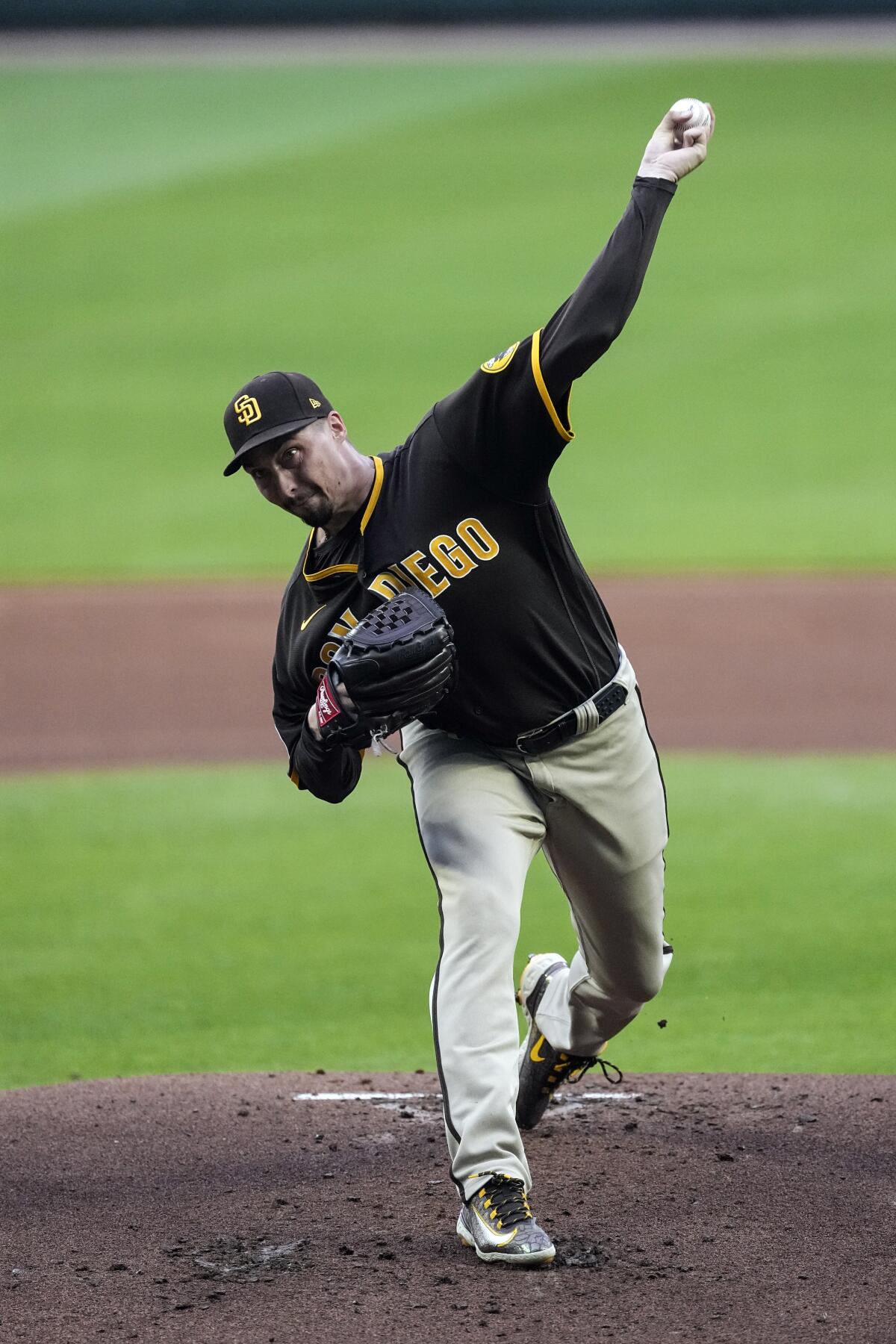 For Pirates pitchers from San Diego, the connections run deep