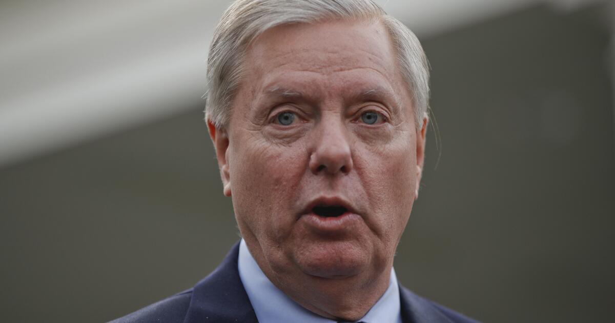 Opinion: Lindsey Graham can't stop spinning and disgracing himself ...