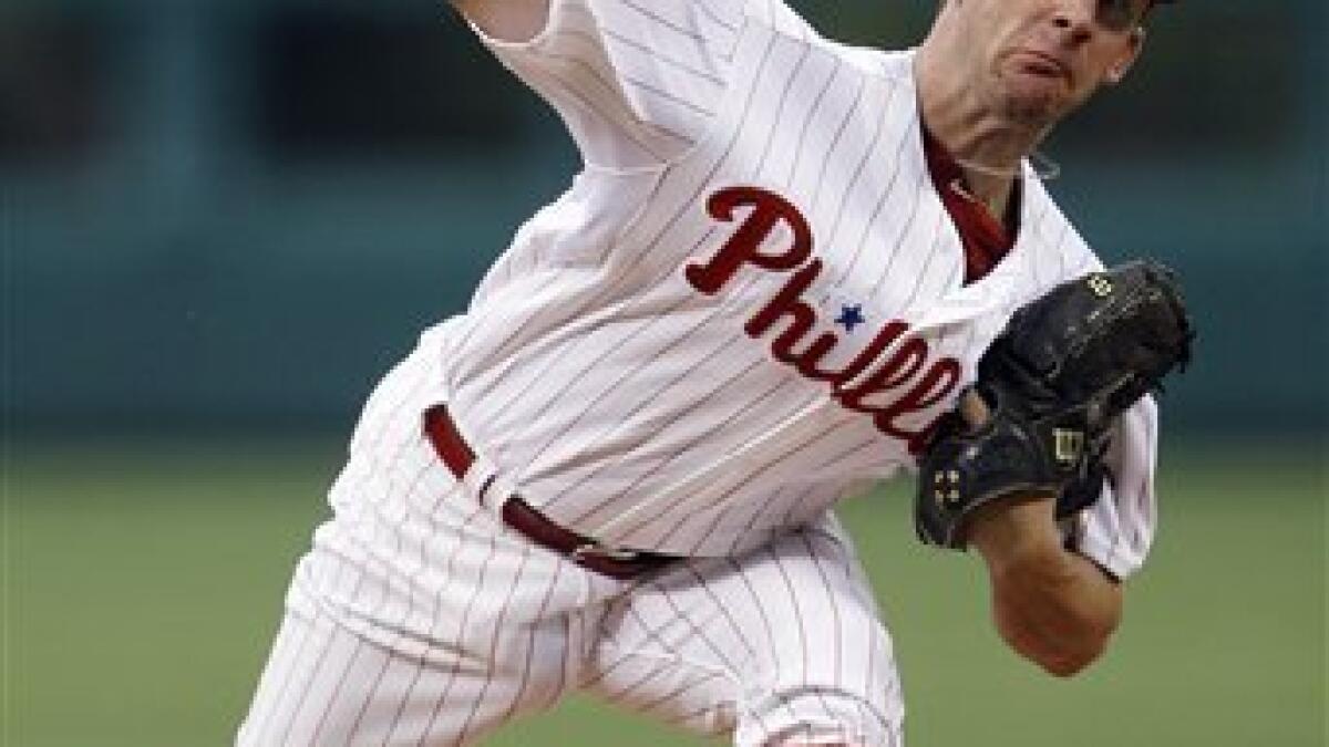 Roy Oswalt wins third-straight start as Philadelphia Phillies