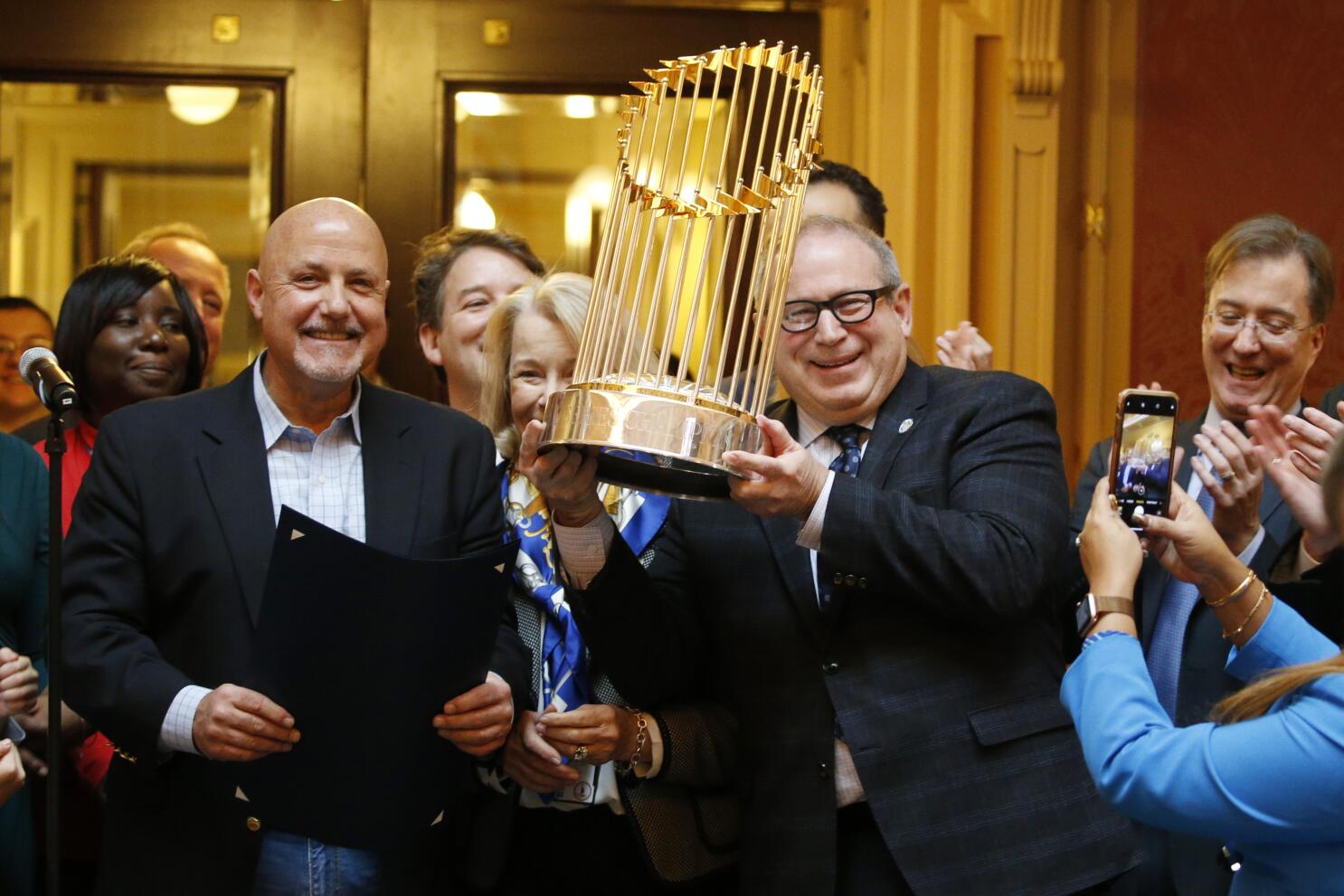 Nationals World Series trophy broken?