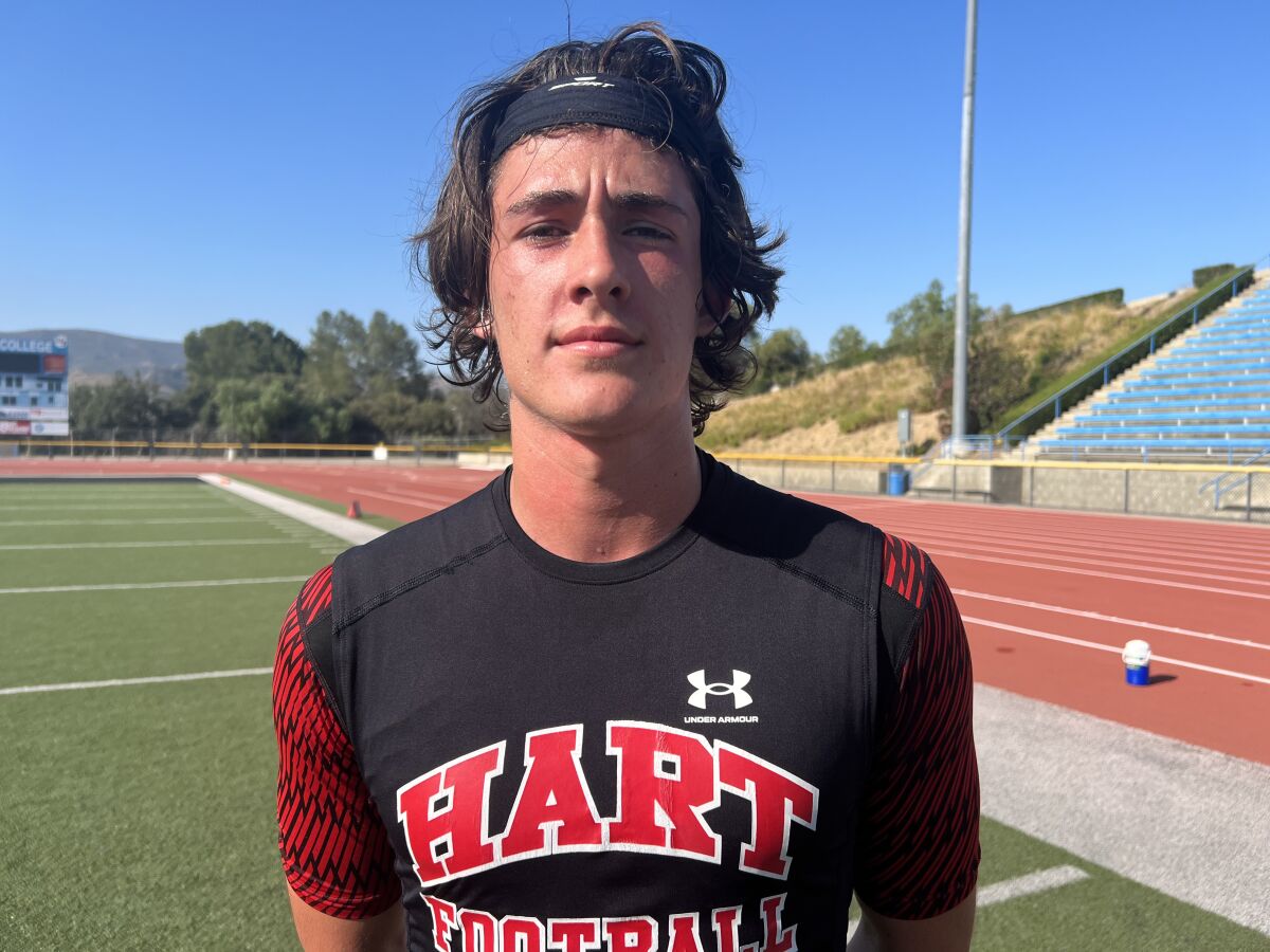 Hart junior receiver Shawn Irwin. Brother Trent plays for the Cincinnati Bengals.