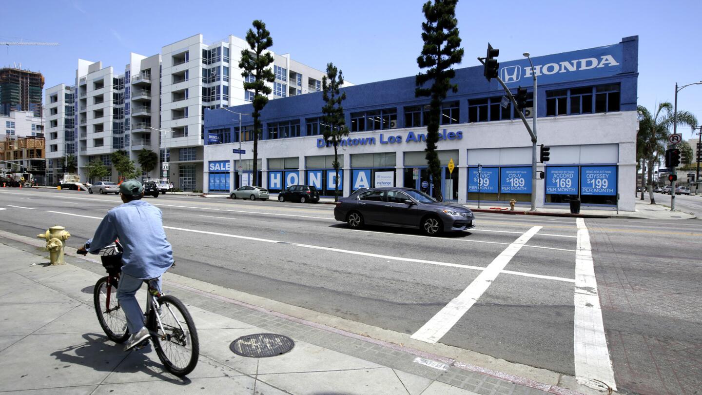 The existing downtown Honda dealership across from the Los Angeles Convention Center is getting cramped as sales and leases have topped 500 new and used cars a month.