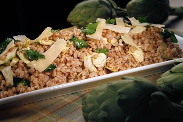 Artichoke and farro salad