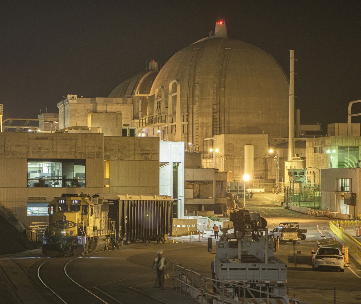 Dismantlement efforts at the San Onofre Nuclear Generating Station.
