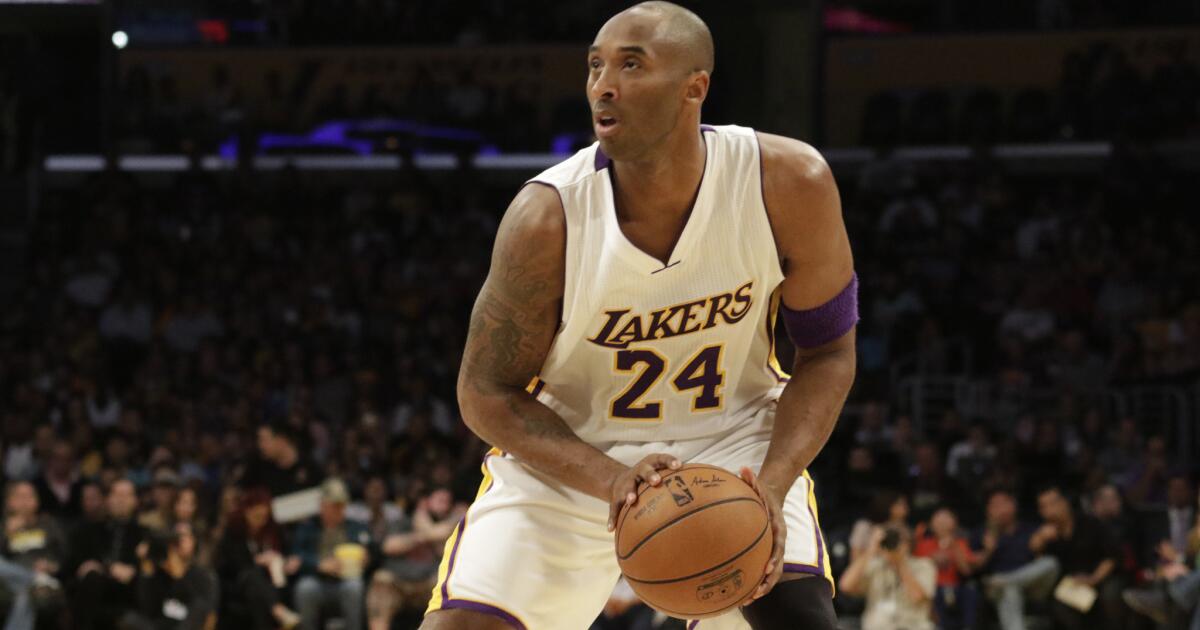 LA Lakers' Byron Scott recalls Kobe Bryant playing through injured right  shoulder vs. New Orleans – Daily News