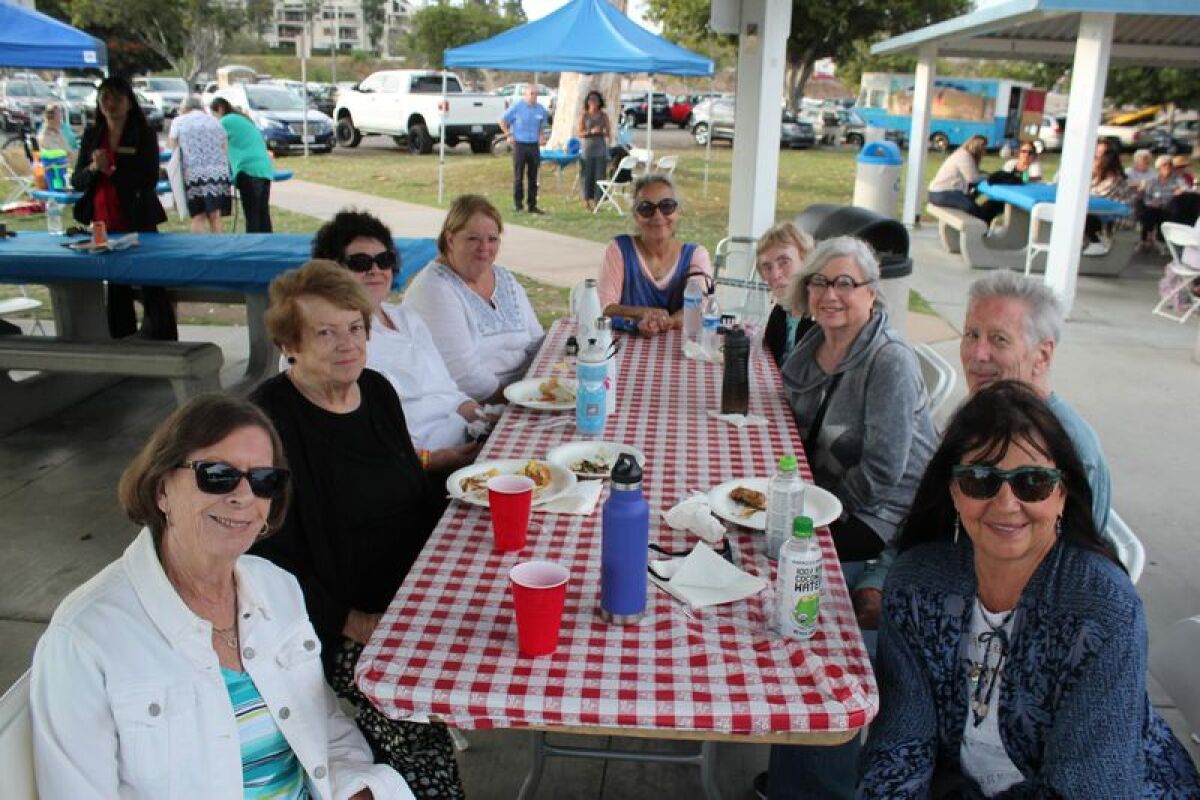 Georgina Smith, Carol Blomstrom, Sharon Moore, Diane Hanson, Shelley Powers, Dottie Miller, Jane Jenerette, Chuck Holland and Carol Holland