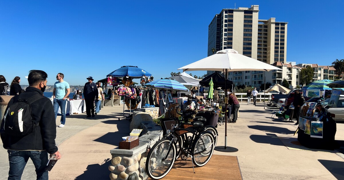 With Coastal Commission review still pending, it may be another summer of sidewalk vending on local coast - La Jolla Light