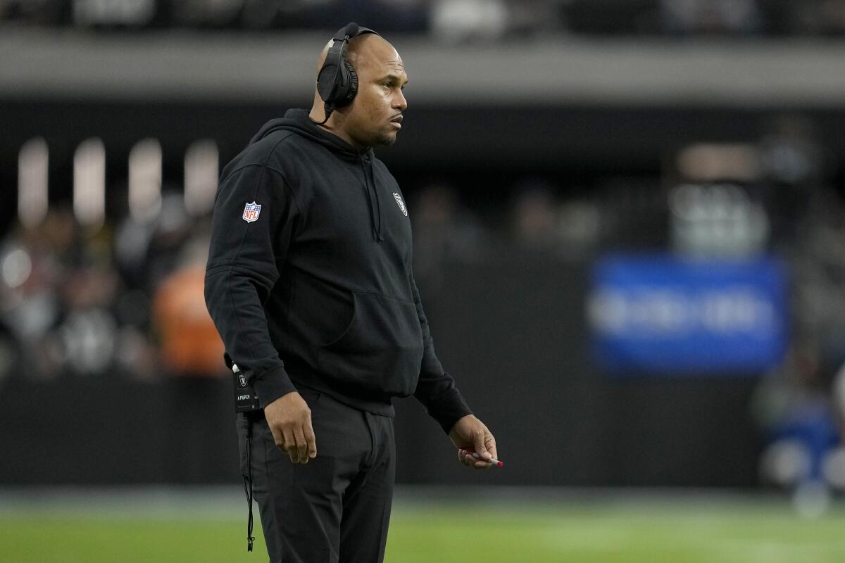 Where did Antonio Pierce play football? Revisiting Raiders interim coach's  Super Bowl-winning NFL playing career