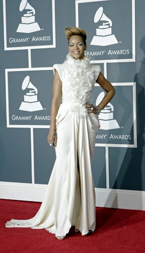 Rihanna in a frothy, feathery Elie Saab gown. This isn't a wedding, it's the Grammys.