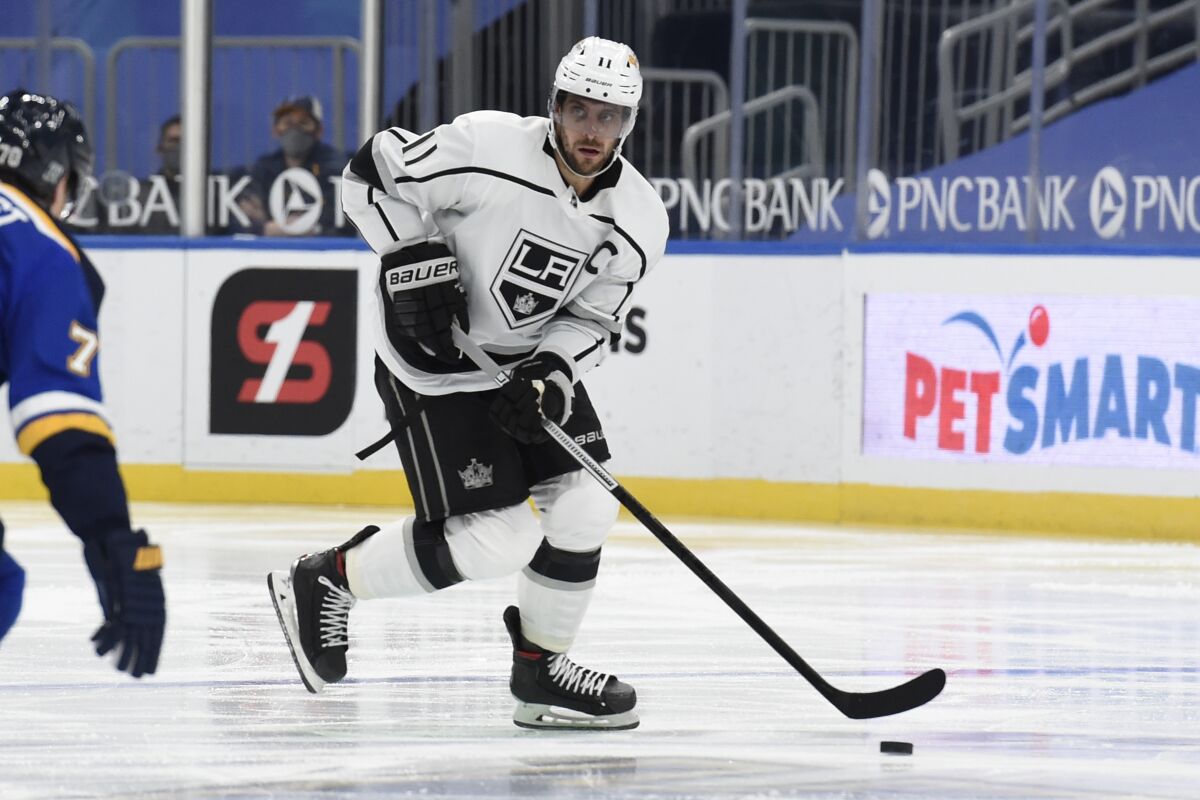 Anze Kopitar in action