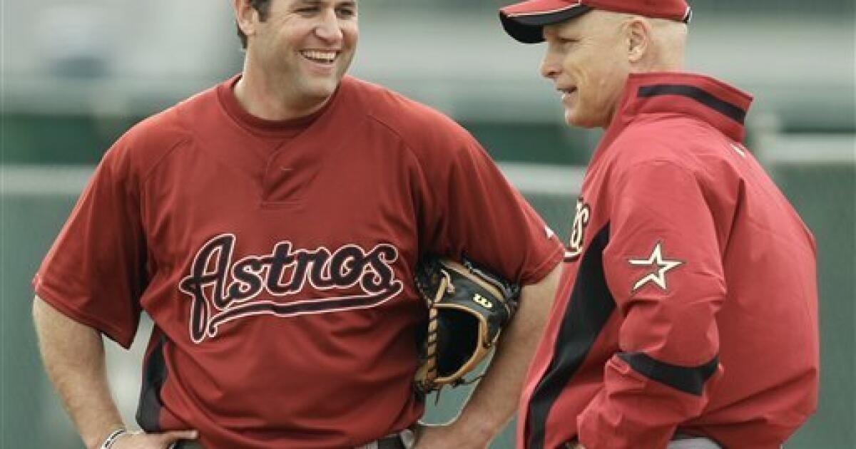 Lance Berkman to return to the Astros? New uniforms reveal brings