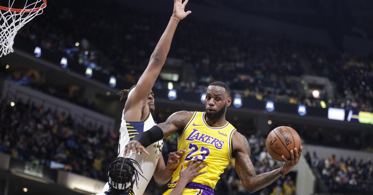 Lakers' 14-game road winning streak ends in loss to Pacers - Los ...