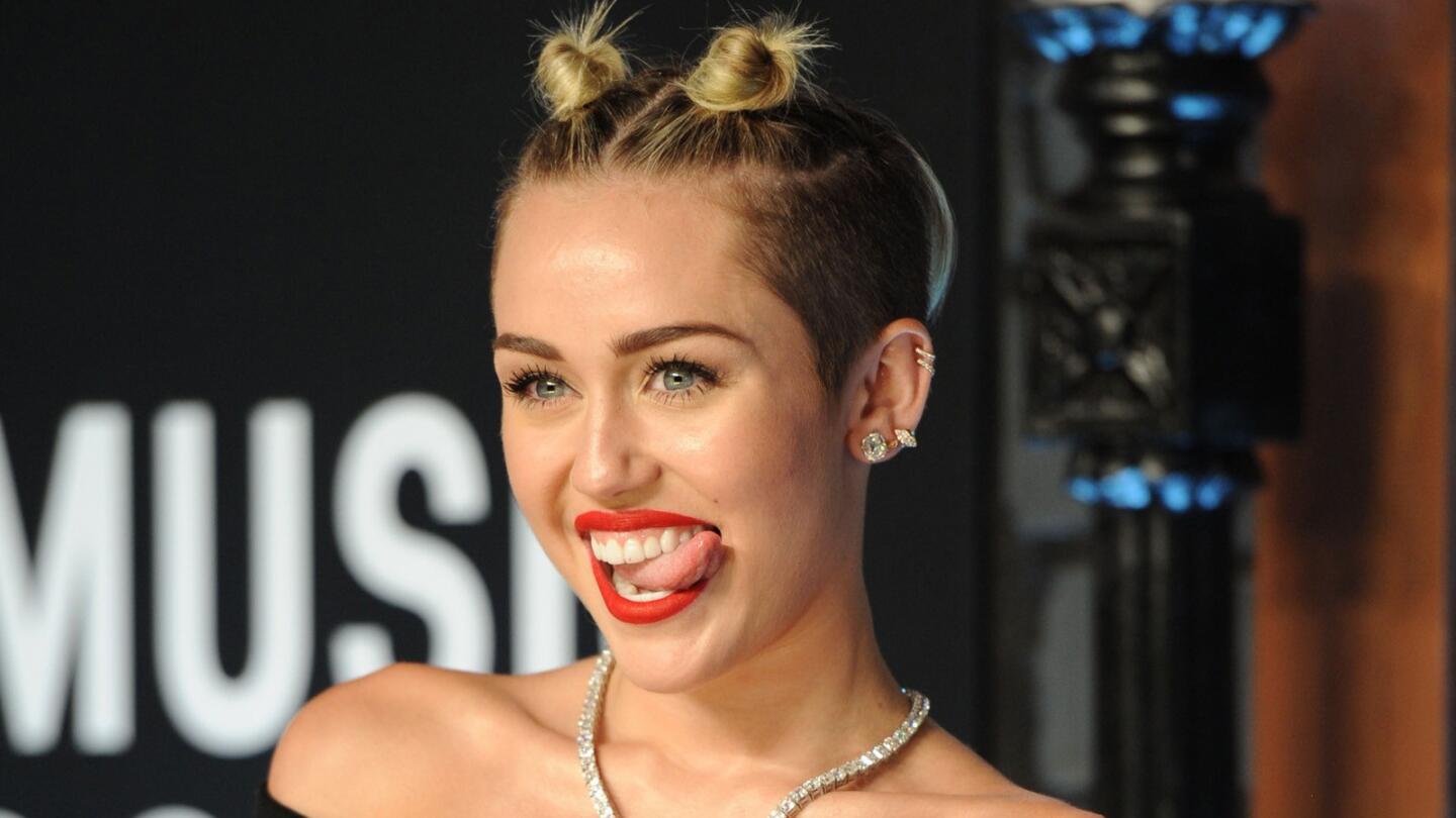 Miley Cyrus | 'Wrecking Ball'| 2013