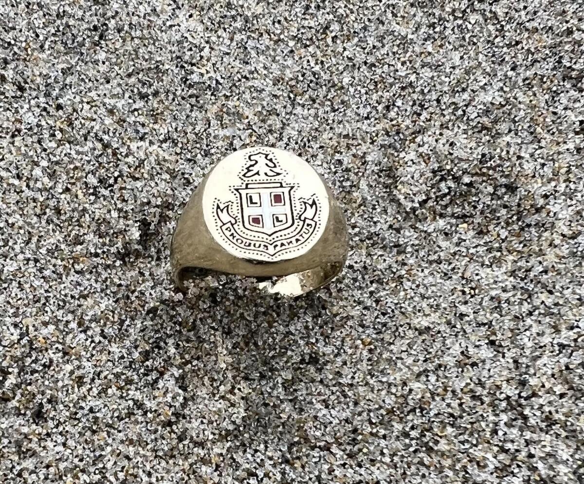 Stan Ross helped find a signet ring for Newport Beach resident Robert Leigh earlier this month.
