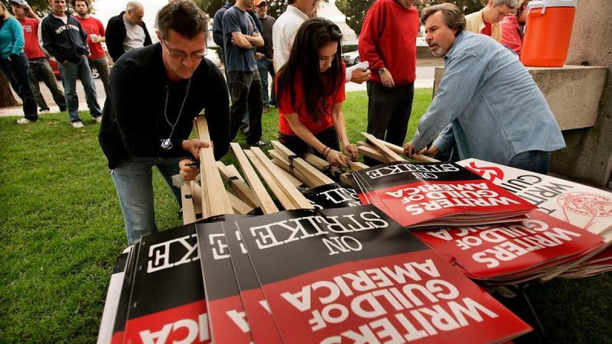 Protesters for the Writers Guild of America organize demonstration in 2007 in Burbank.