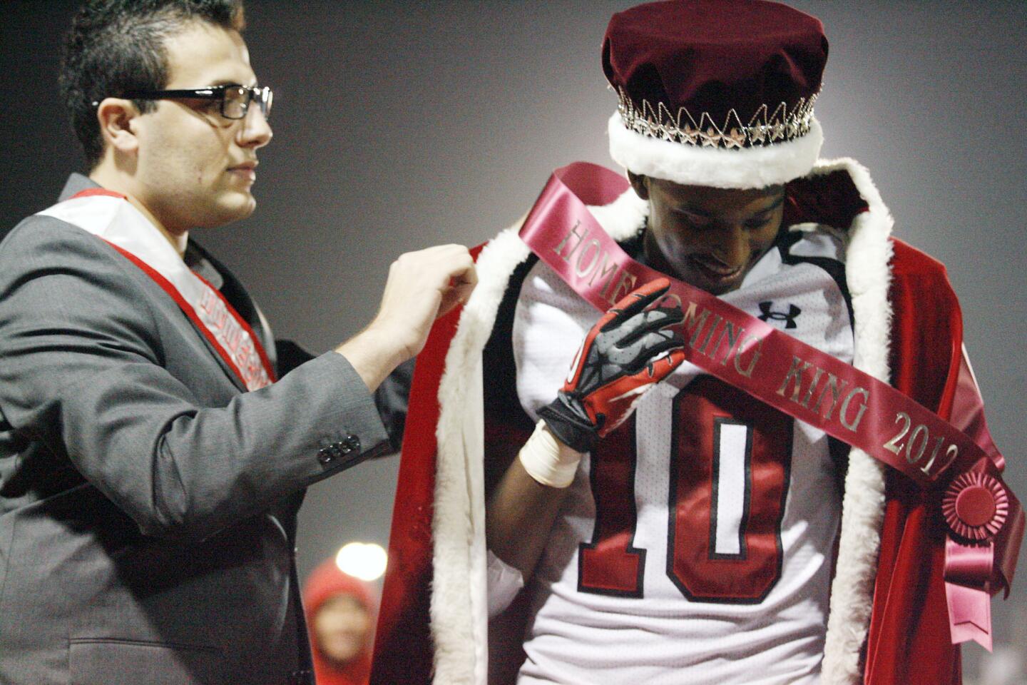 Glendale's and Hoover's homecoming court