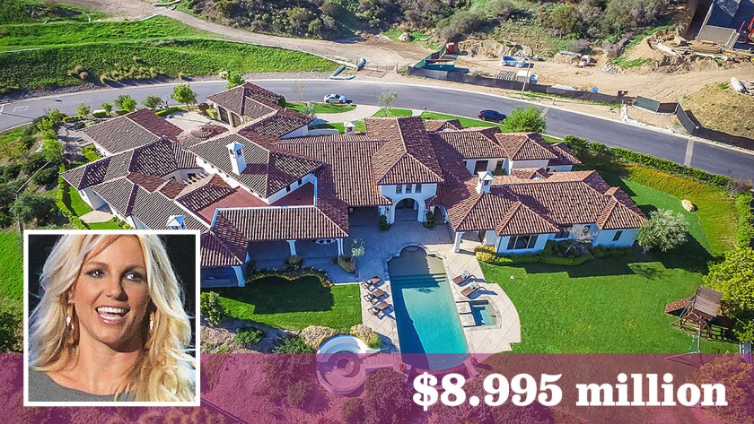 Britney Spears Prices One Of Her Thousand Oaks Homes At 8 995 Million Los Angeles Times
