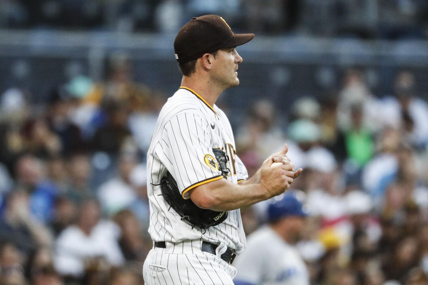 Seth Lugo throws 7 sharp innings in Padres debut