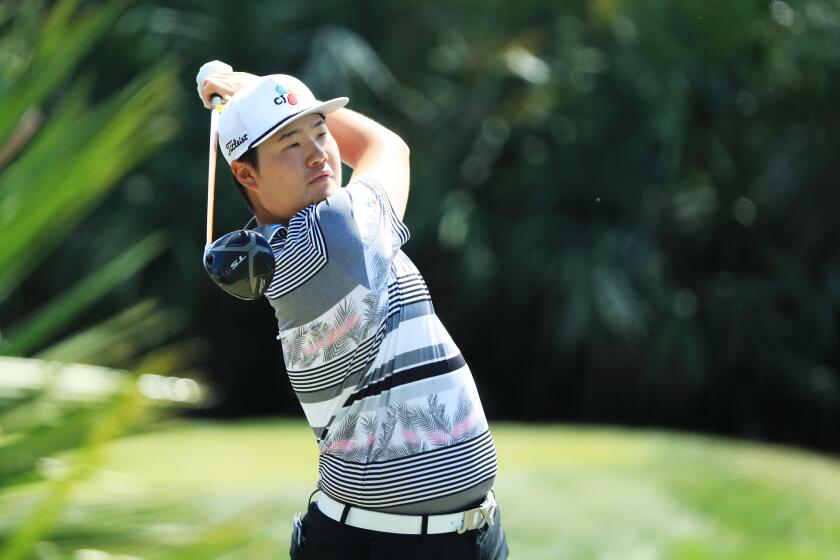 PALM BEACH GARDENS, FLORIDA - MARCH 01: Sungjae Im of South Korea plays his shot from the second tee during the final round of the Honda Classic at PGA National Resort and Spa Champion course on March 01, 2020 in Palm Beach Gardens, Florida. (Photo by Sam Greenwood/Getty Images)
