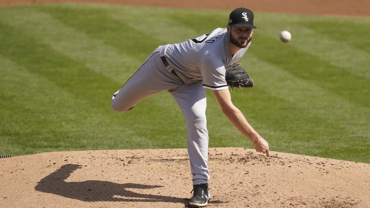 Lucas Giolito Dazzles, Chicago White Sox Offense Snaps Win Streak