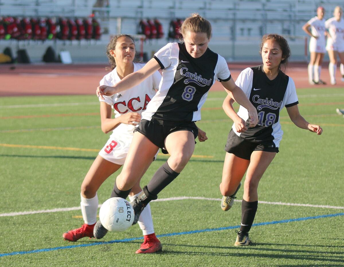 PREP ROUNDUP: Carlsbad clinches Avocado League title - The San Diego  Union-Tribune