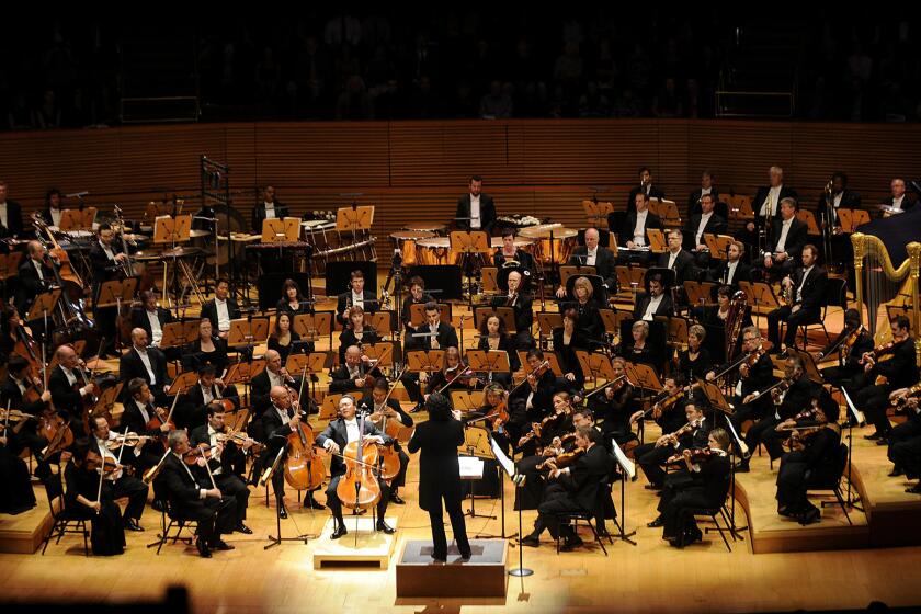 LOS ANGELES, CALIFORNIA SEPTEMBER 30, 2013-Cellist Yo Yo Ma performs at the Los Angeles Philharmonic opening night gala, celebrating the 10th anniversary of Walt Disney Concert Hall Monday night. (Wally Skalij/Los Angeles Times)