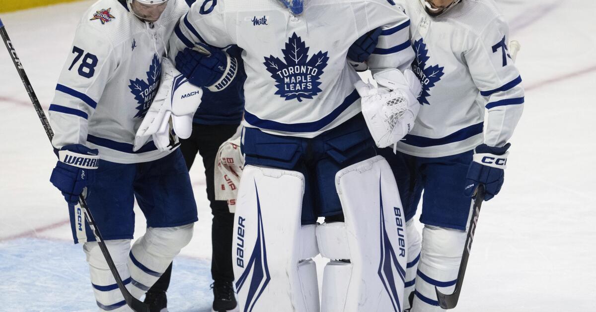 Joseph Woll makes 29 saves before leaving with injury, Maple Leafs hold off  Senators 4-3 - The San Diego Union-Tribune