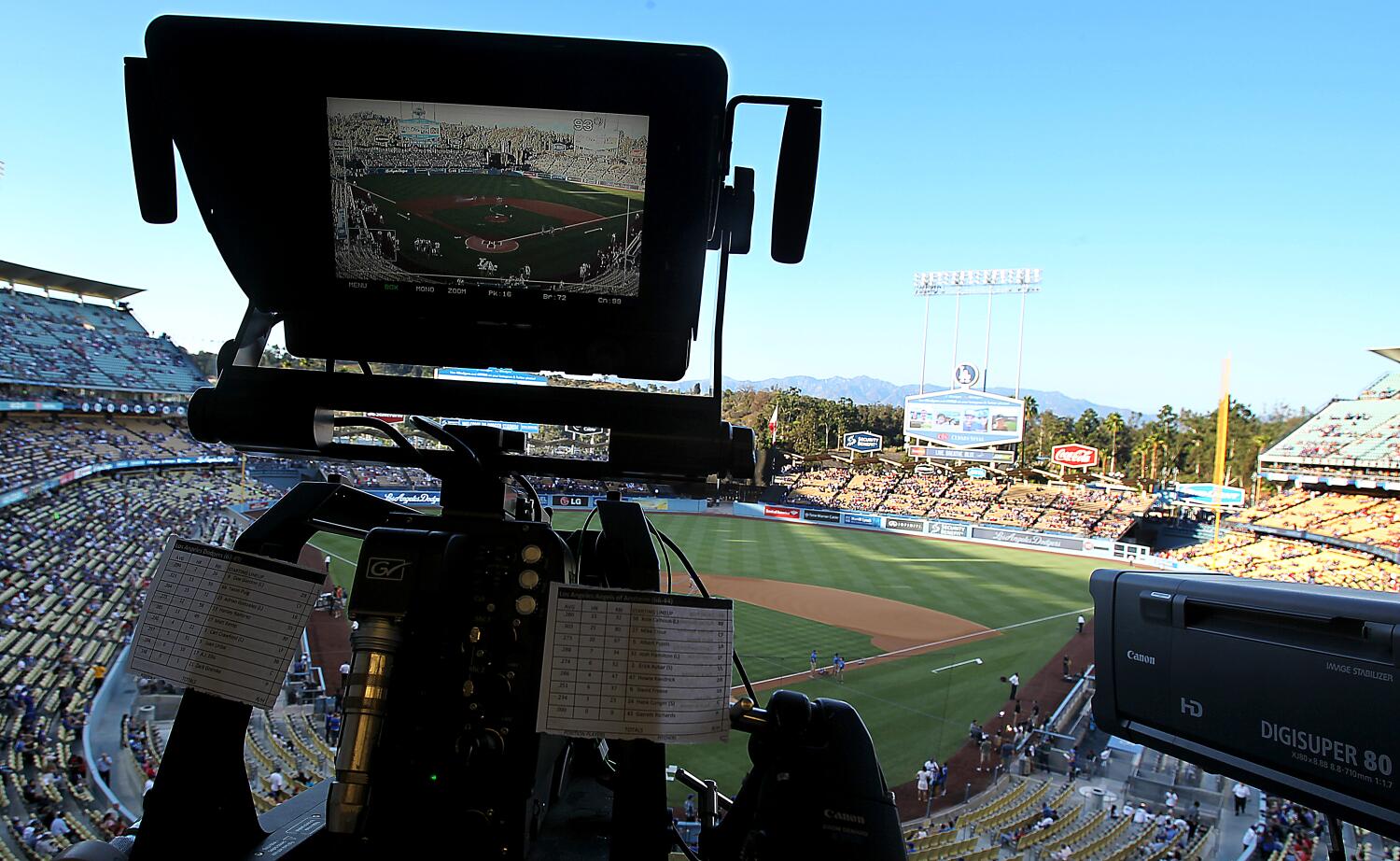 Here's how to stream Dodgers games this year, without paying for cable or satellite TV