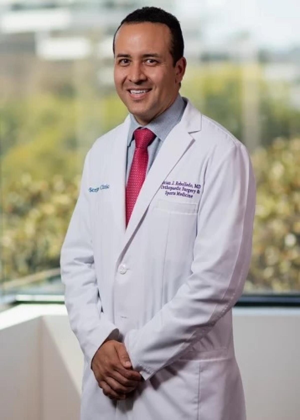 Dr. Brian Rebolledo