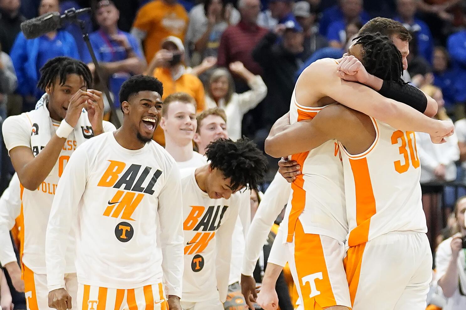 Vols fall to top-ranked Arkansas in SEC Tournament final