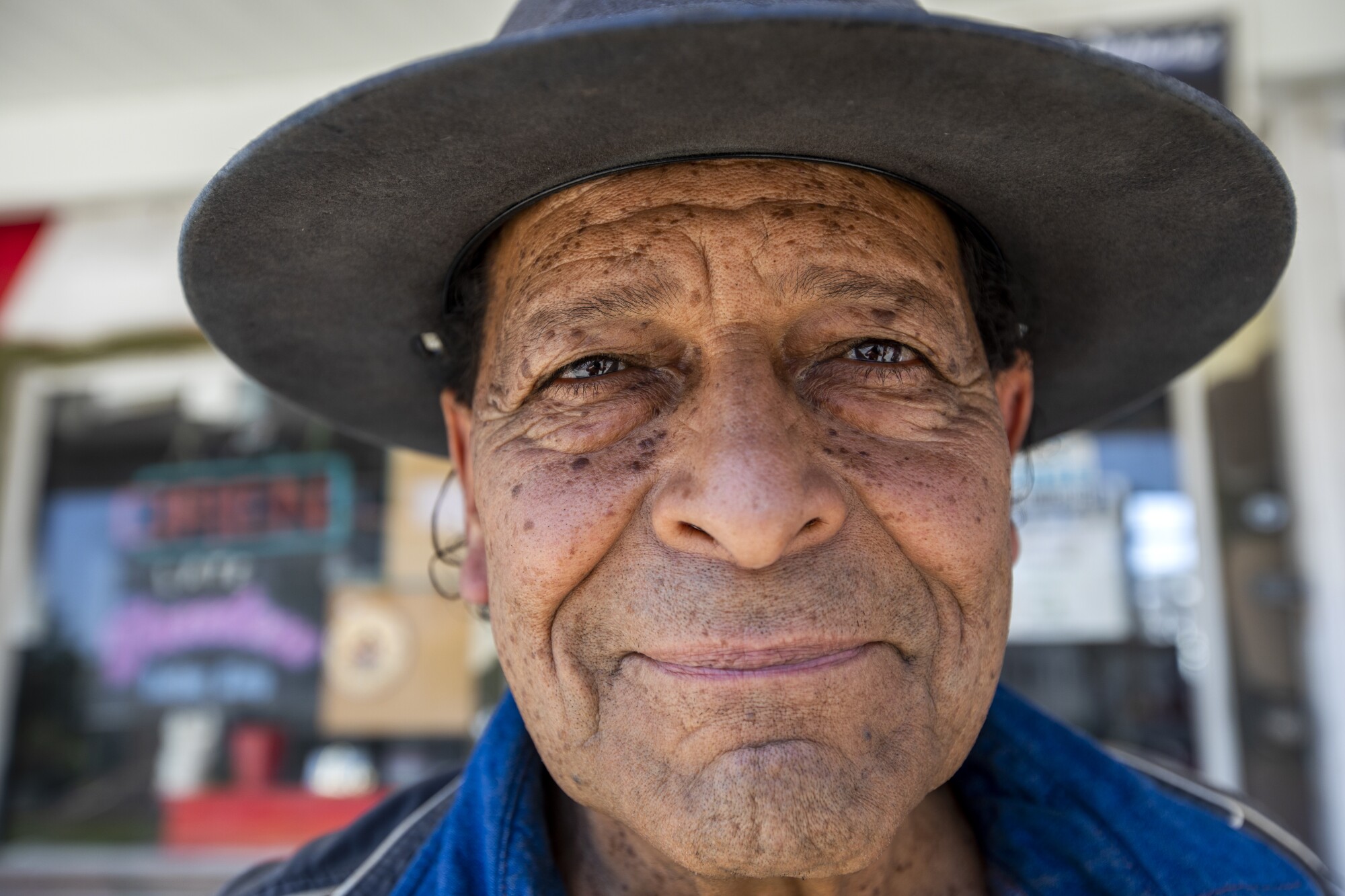 Barber Tony Bravo at the West Los Angeles Veterans Affairs campus.