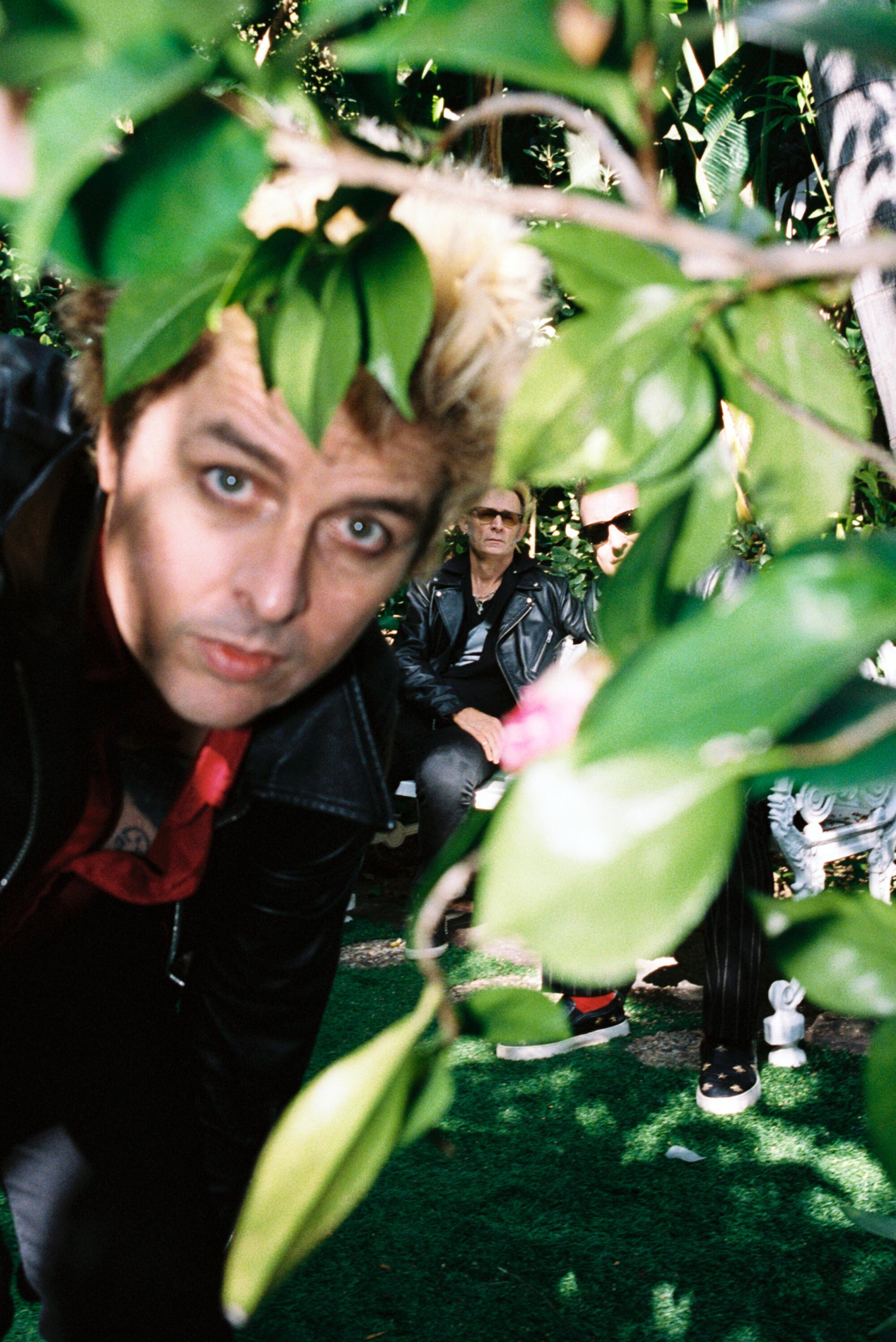 Green Day: On ‘Saviors,’ still making a racket in 2024 - Los