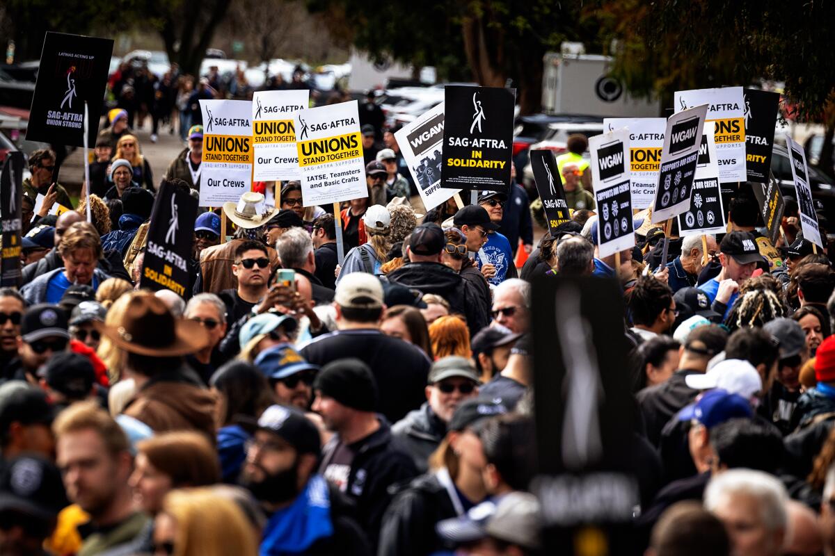 Rassemblement IATSE du syndicat des membres de l'équipage d'Hollywood à Woodley Park