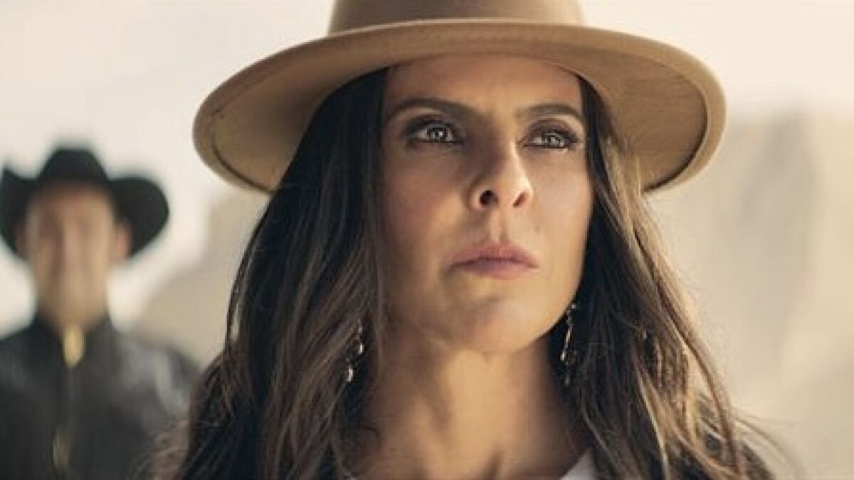 VIDEO. Kate del Castillo llega con la tercera temporada de 'La Reina del Sur'  para recuperar terreno - Los Angeles Times