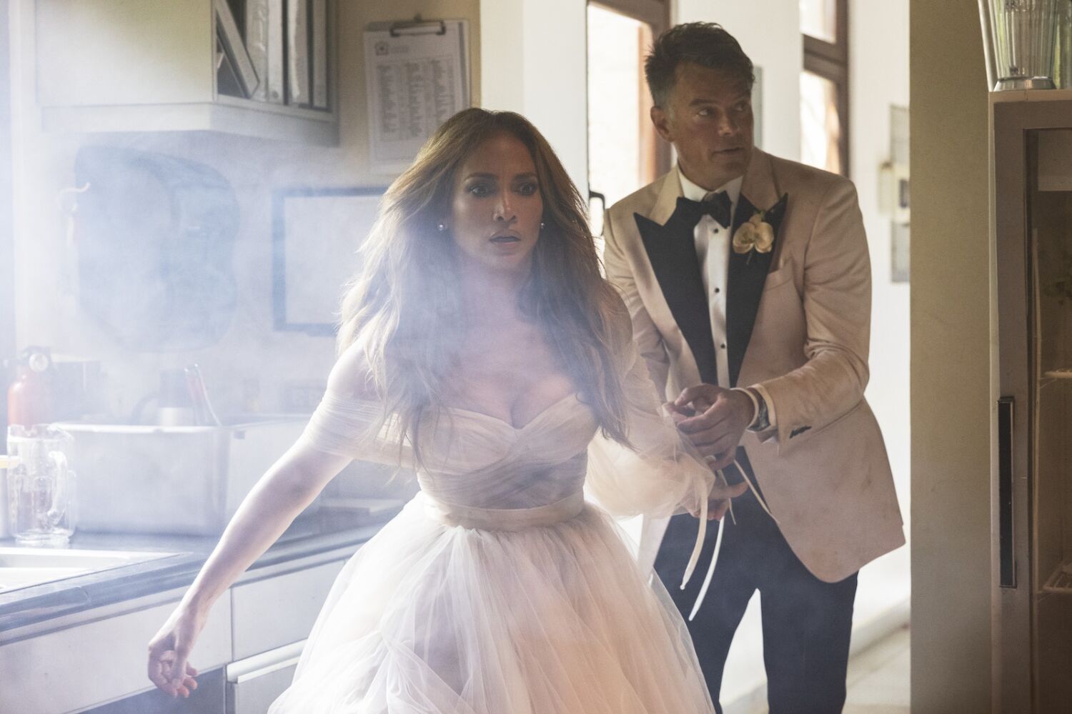 Review: Jennifer Lopez and Josh Duhamel create sparks in 'Shotgun Wedding'