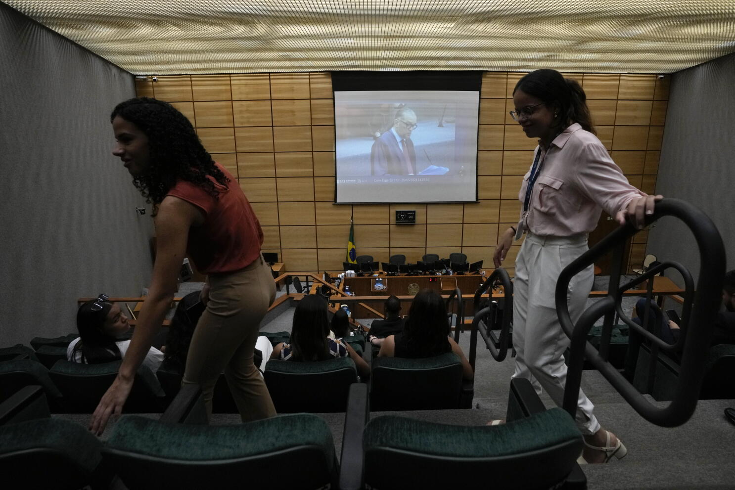 Brazil court rules Robinho must serve 9-year prison term for rape. Soccer star convicted in Italy - The San Diego Union-Tribune