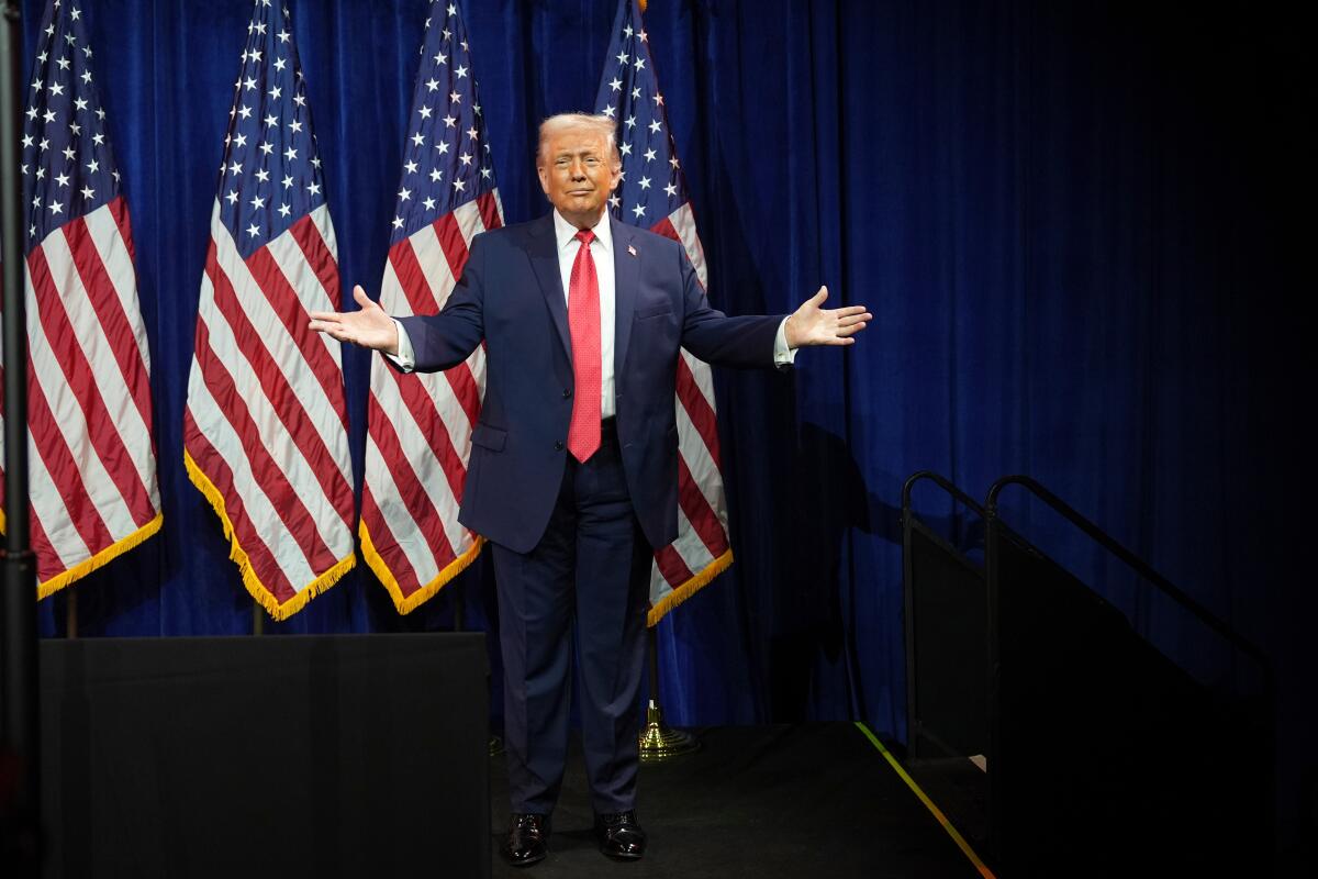 As Election Year Opens, G.O.P. Seeks Some Distance From Trump As Election Year Opens, G.O.P. Seeks Some Distance From Trump